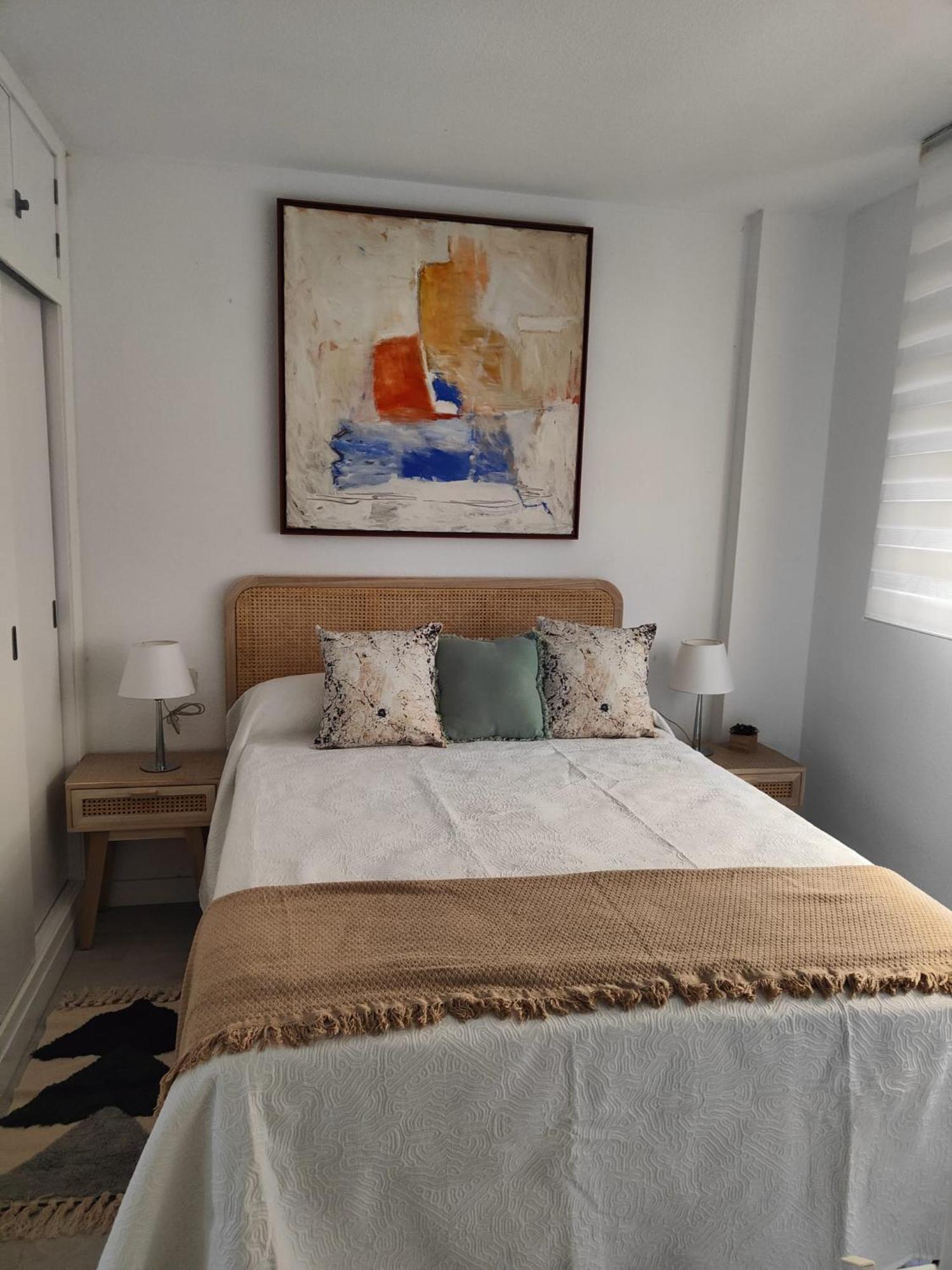 Appartamento Agradable Duplex Terraza Virgen Del Rocio Siviglia Esterno foto